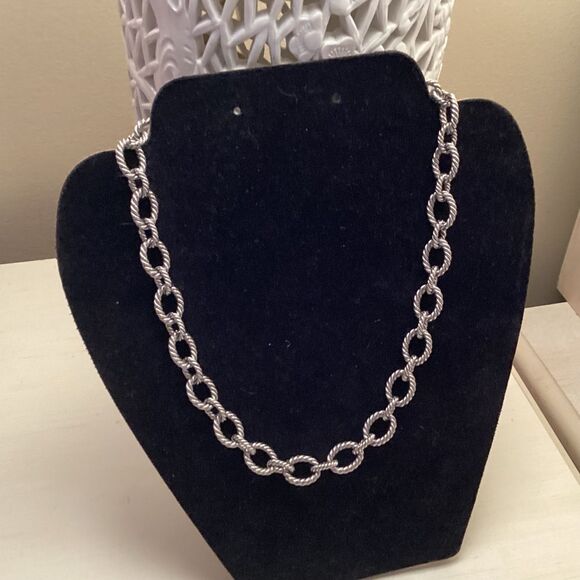 Silvertone Twisted Rope Link Necklace in Stainless Steel - Picture 1 of 8